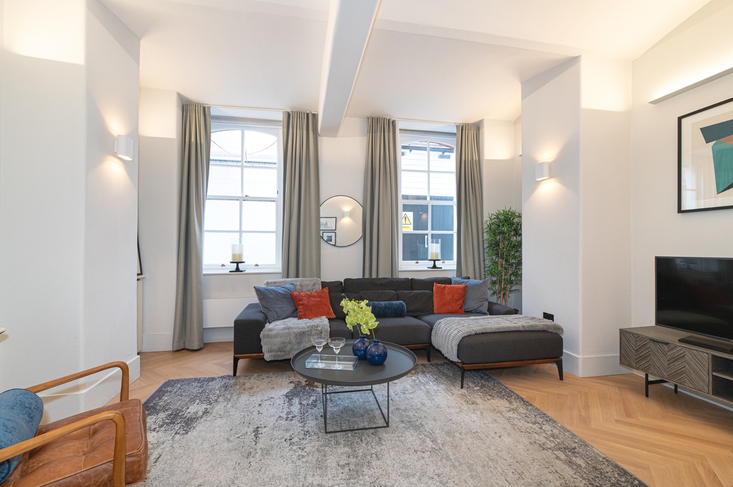 Additional image 11 of 1 Bed Flat, Kensington Gore, SW7, N1 7GU