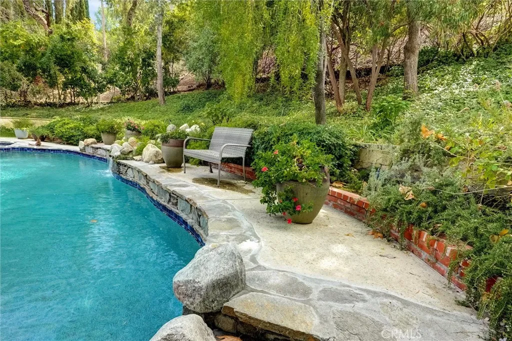 Additional image 126 of 4751 Topeka Drive, Tarzana, CA 91356