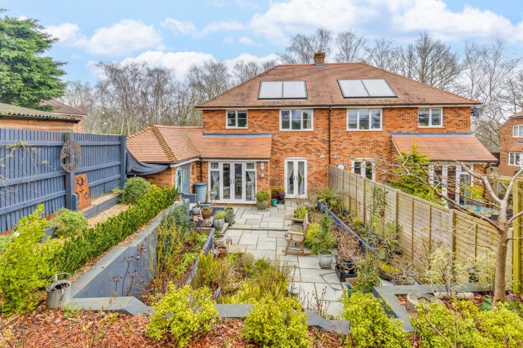 Additional image 15 of Scarff Close, Mardley Heath, Welwyn, Hertfordshire, AL6