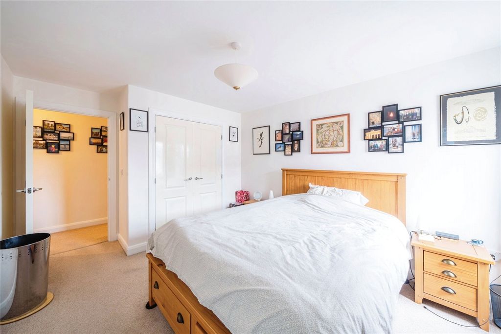 Additional image 7 of 2 bed flat for saleWaters Edge, Lower Burlington Road, Portishead BS20