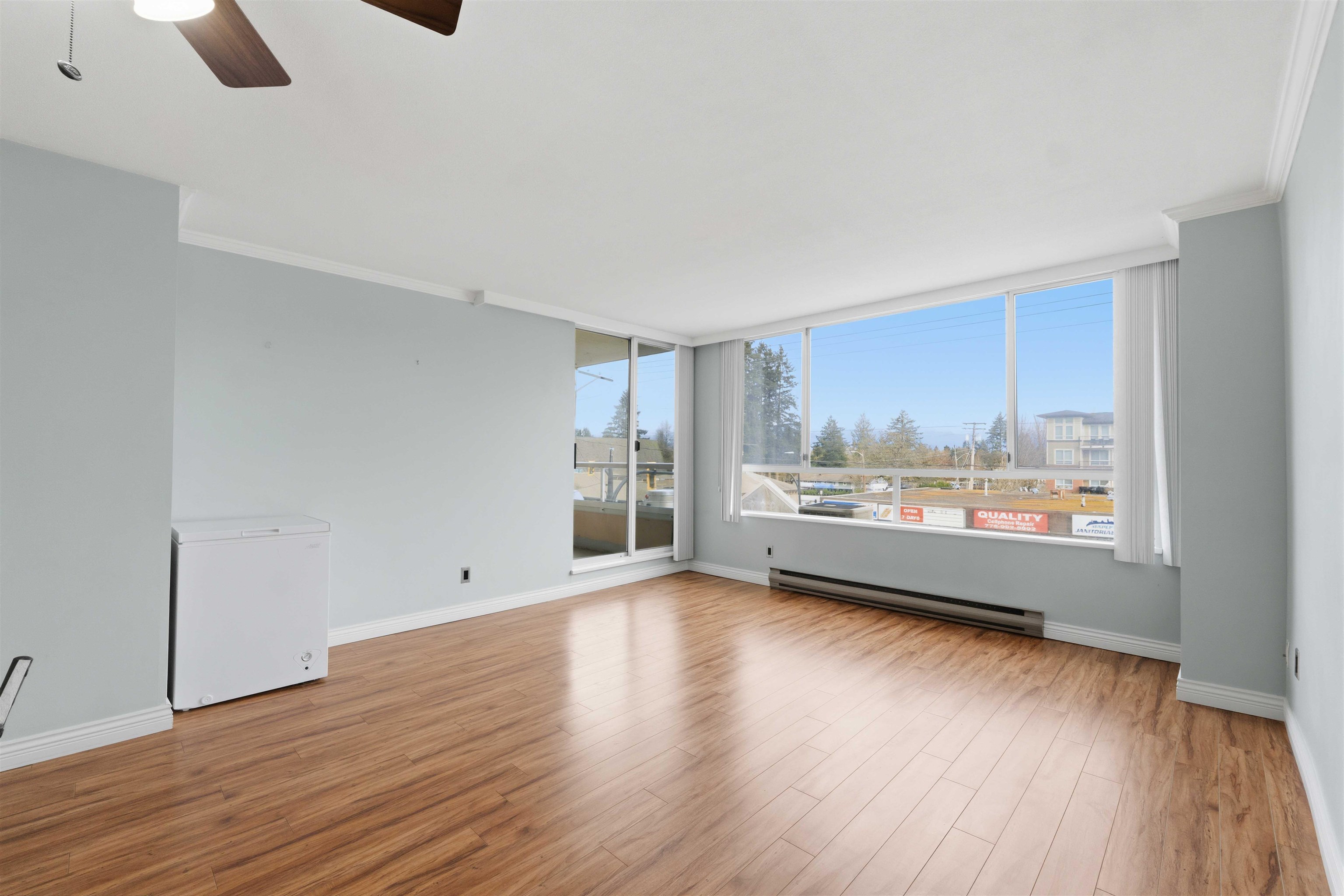 202-11980 222 Street, Maple Ridge, BC, V2X 0L8