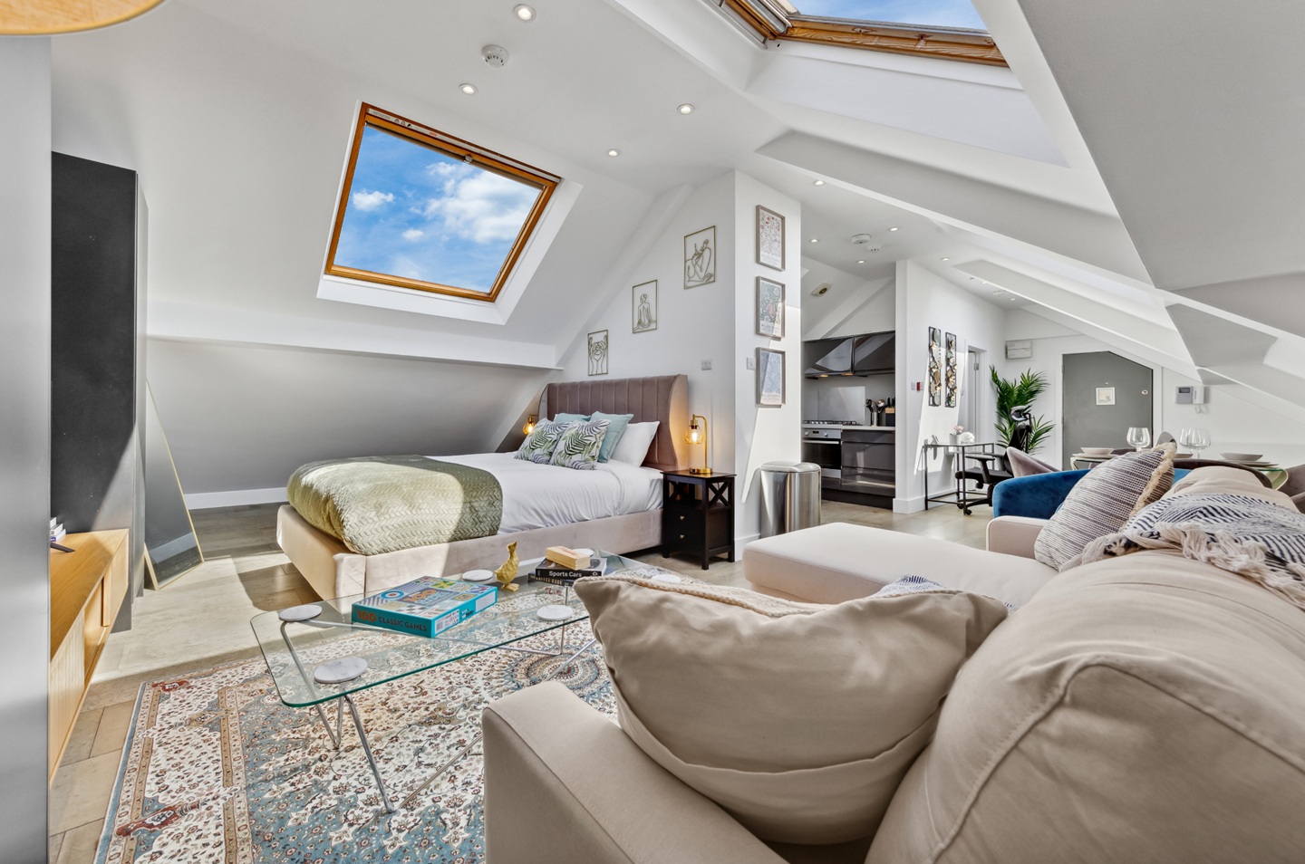 Additional image 6 of Studio Flat, United, EC1V, N1 7GU