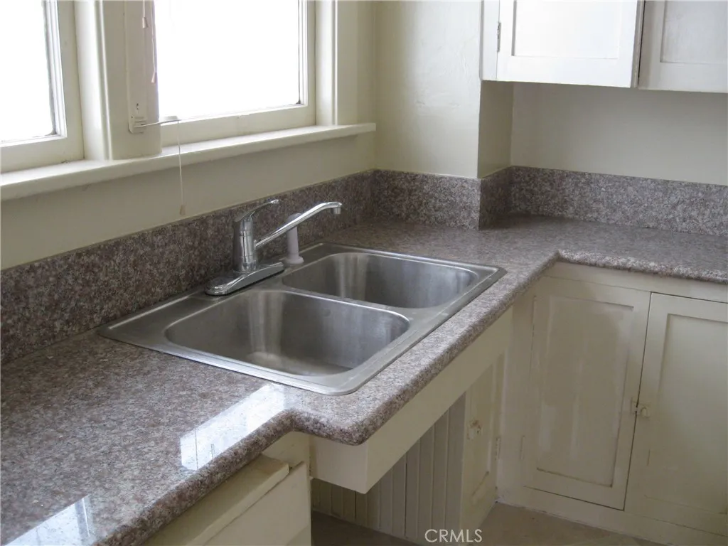 Additional image 6 of 311 4 Street W, Long Beach, CA 90802