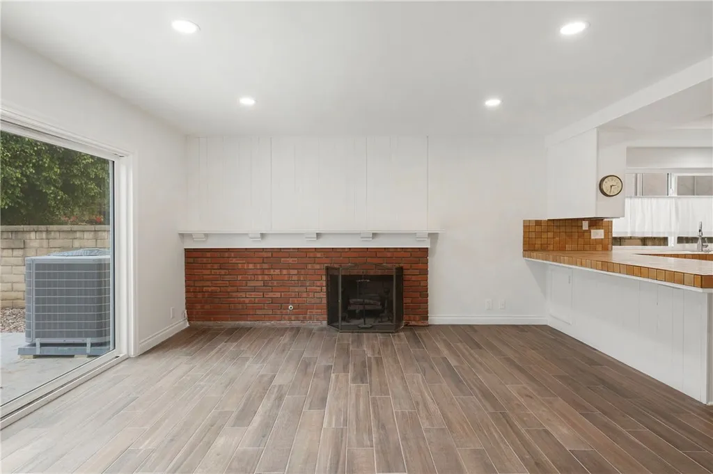 Additional image 6 of 25026 Shaver Lake Cir, Lake Forest, CA 92630