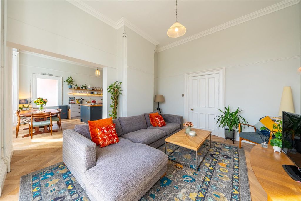 Additional image 7 of 7 bed link detached house for saleLenton Road, The Park NG7