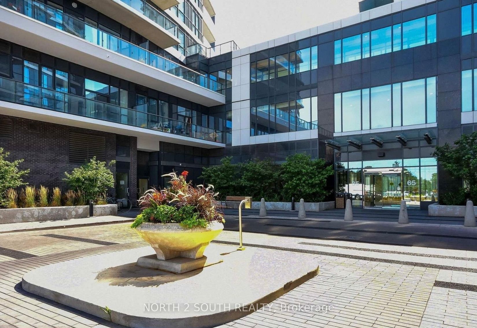 Additional image 3 of 2814-35 Watergarden Drive, Mississauga, ON, L5R 0G8