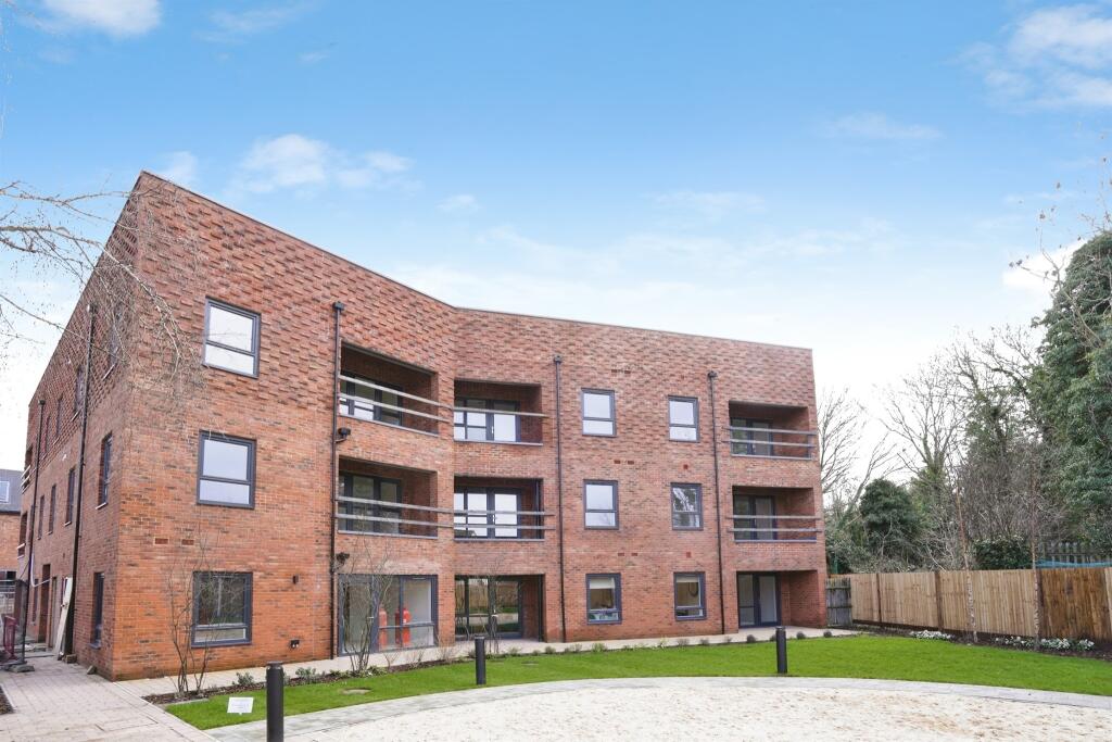 Additional image 3 of Apartment One, Viciniti Court, St. Albans