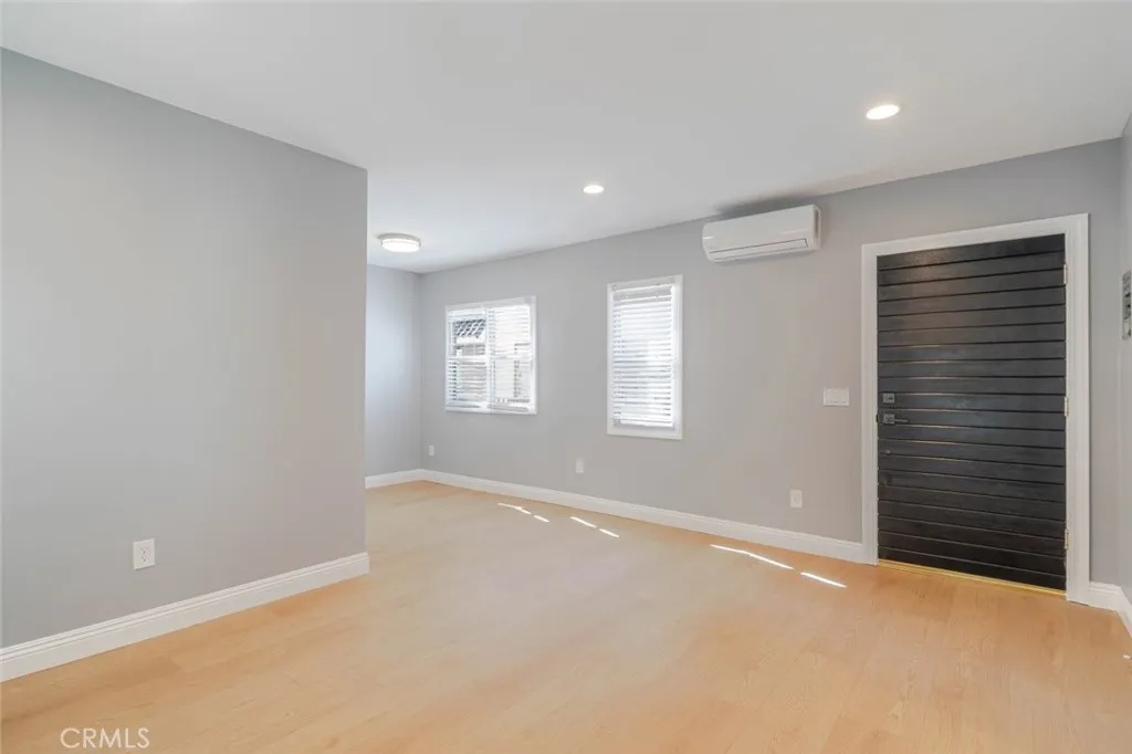 Additional image 4 of 1051 Western Avenue Unit B, Glendale, CA 91501