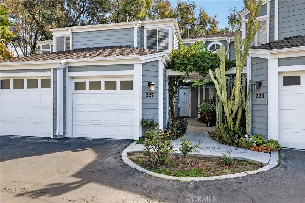 Additional image 2 of 227 Santa Rosa Court, Laguna Beach, CA 92651