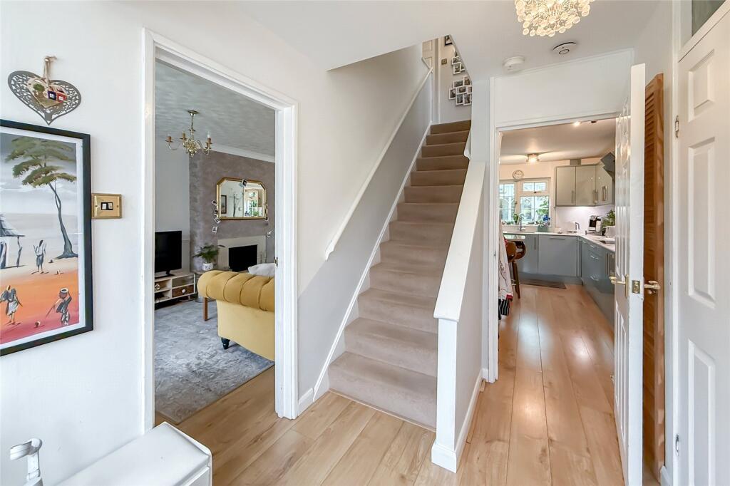 Additional image 13 of Hopground Close, St. Albans, Hertfordshire, AL1