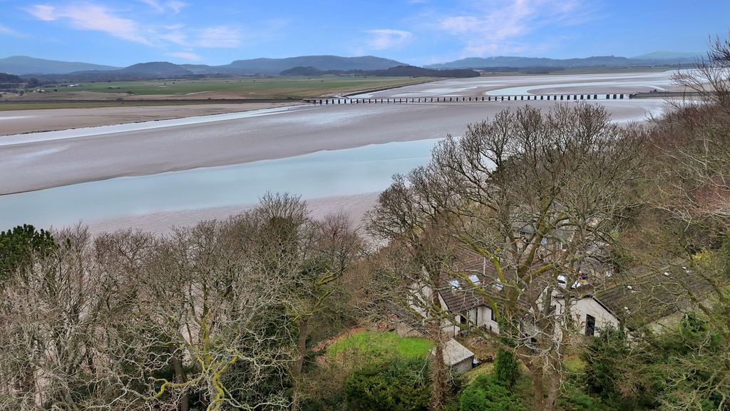 Additional image 7 of 3 bed flat for saleRedhills Road, Arnside LA5