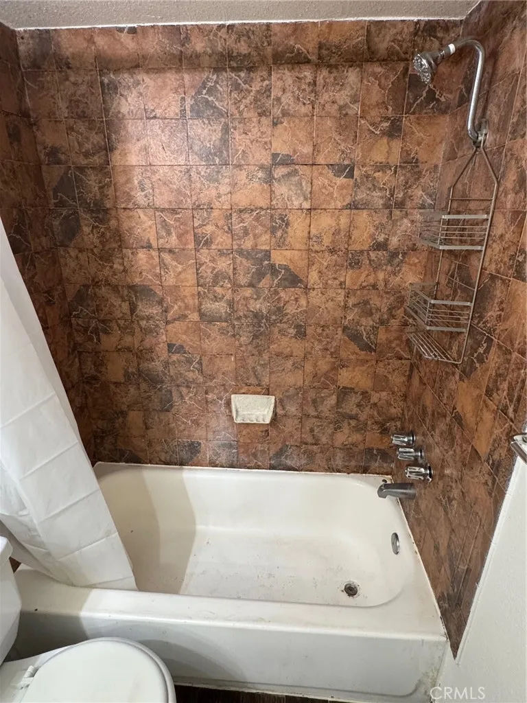 Additional image 18 of 8847 Willis Avenue Unit B5, Panorama City, CA 91402