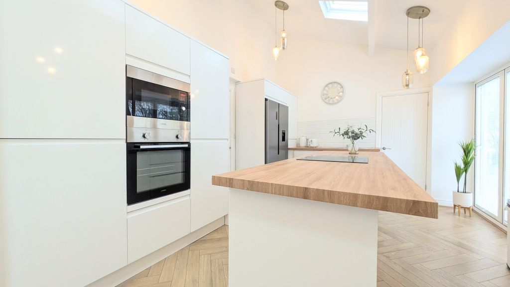 Additional image 9 of 5 bed detached house for saleTrebeddau Farm, Mountain Hare, Merthyr Tydfil CF47