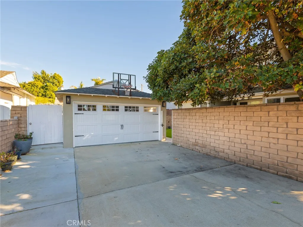 Additional image 100 of 1201 E Pine Ave, El Segundo, CA 90245