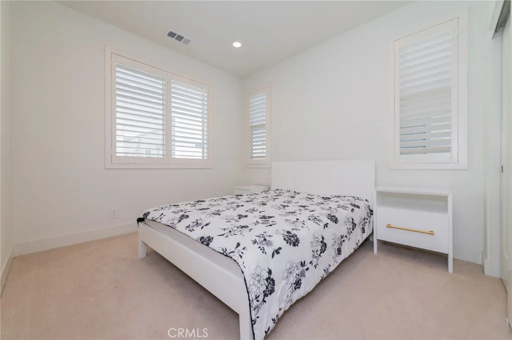 Additional image 19 of 119 Novel, Irvine, CA 92618