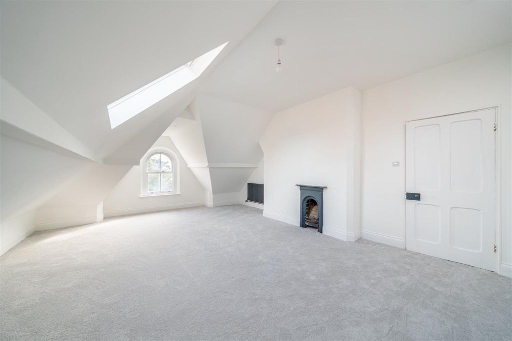 Additional image 23 of 7 bed link detached house for saleLenton Road, The Park NG7