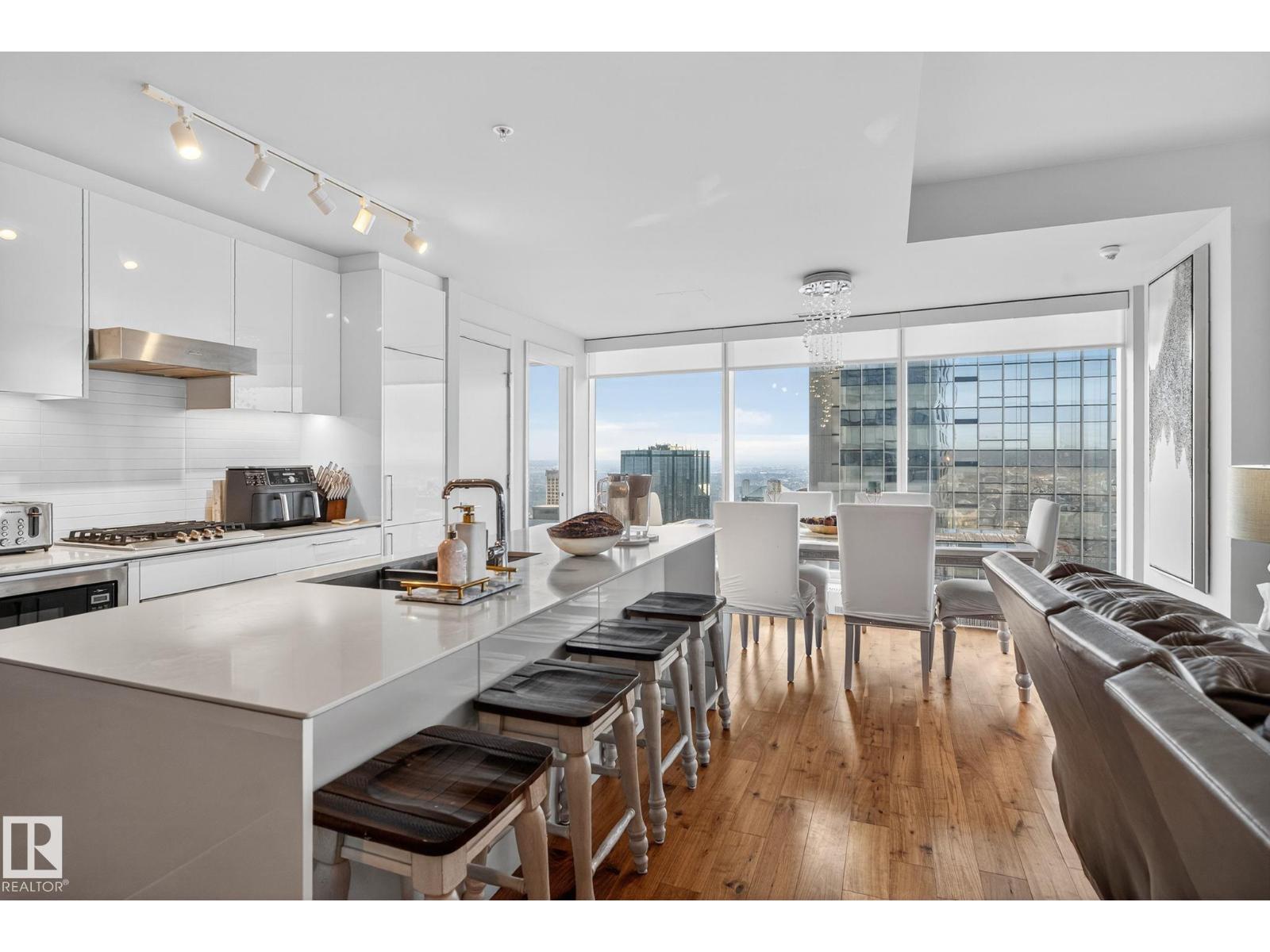 Additional image 4 of 4206-10360 102 Street NW, Edmonton, AB, T5J0K6