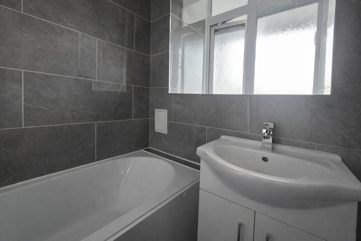 Additional image 6 of Room in a Shared Flat, St. Peters House, SE17, N1 7GU