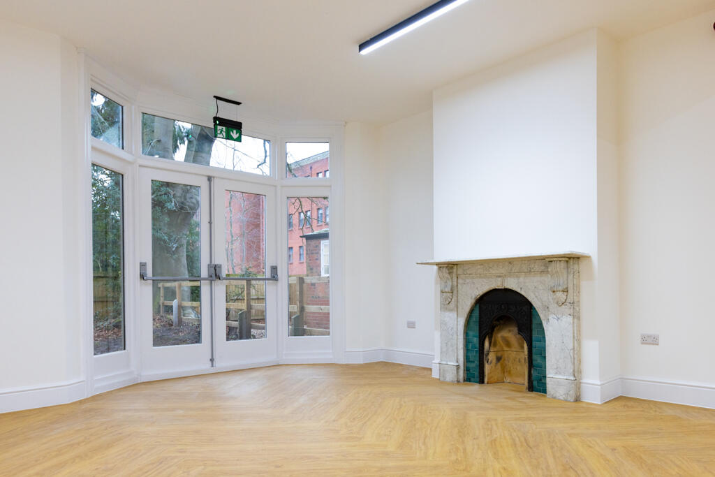 Additional image 5 of 2 Greenfield Crescent, Birmingham, West Midlands, B15 3BE