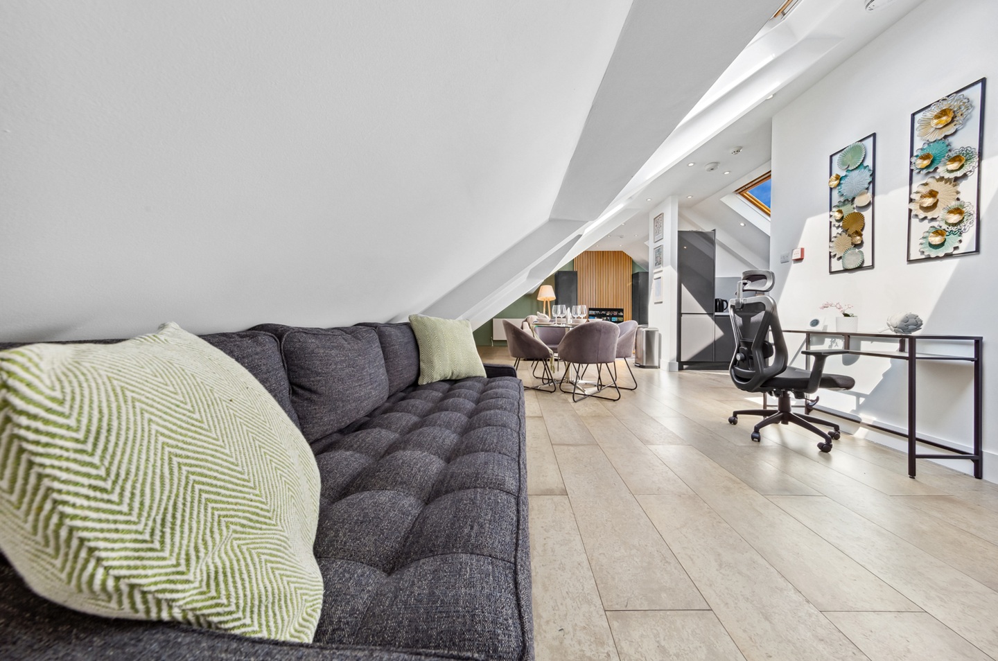 Additional image 30 of Studio Flat, United, EC1V, N1 7GU