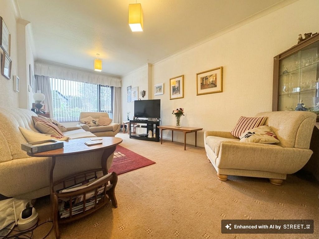 Additional image 4 of 3 bed flat for saleGlensharragh Gardens, Belfast BT6