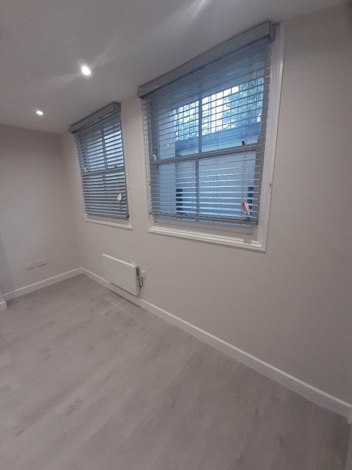 Additional image 34 of Studio Flat, London, SW1V, N1 7GU