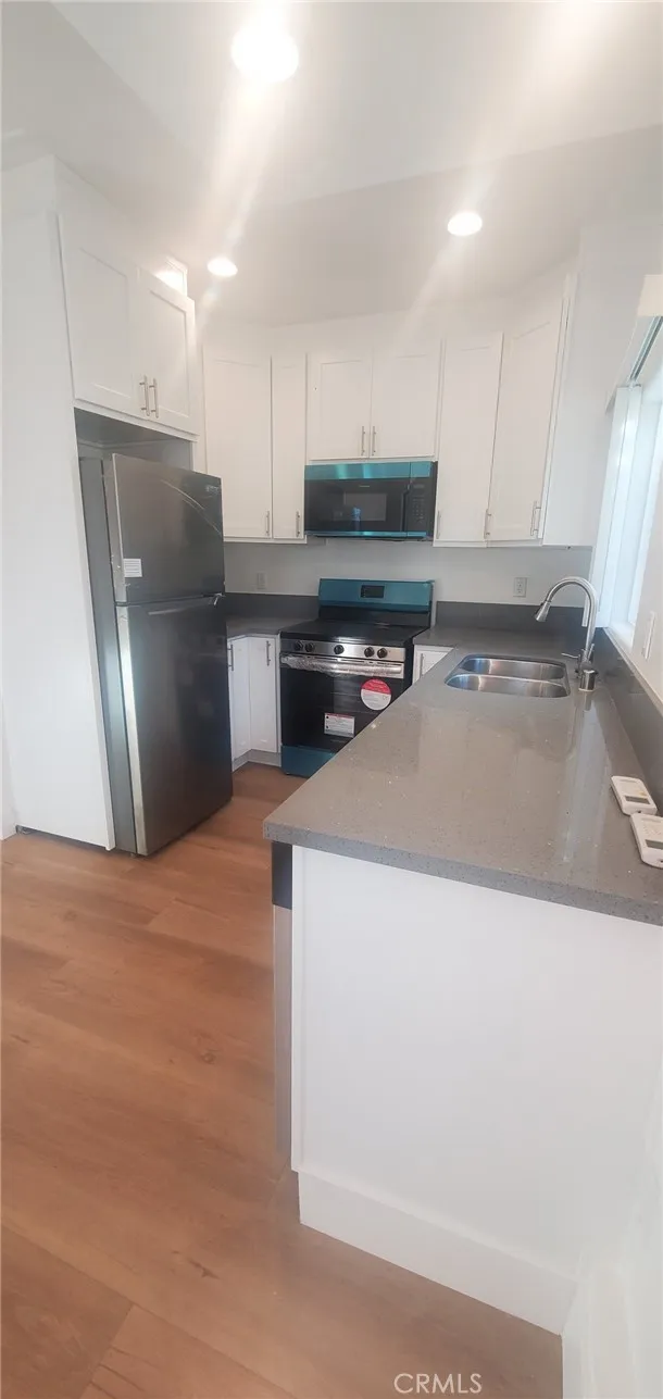 Additional image 41 of 23462 Friar Street, Woodland Hills, CA 91367