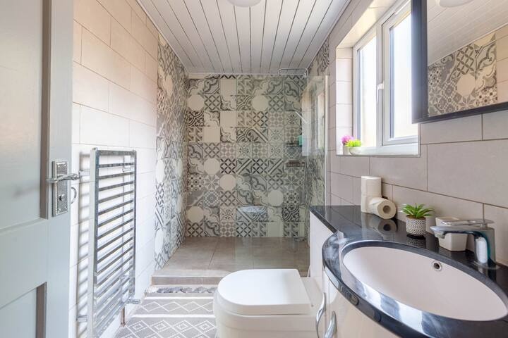 Additional image 12 of 3 Bed End Terrace, Delverton Road, SE17, N1 7GU