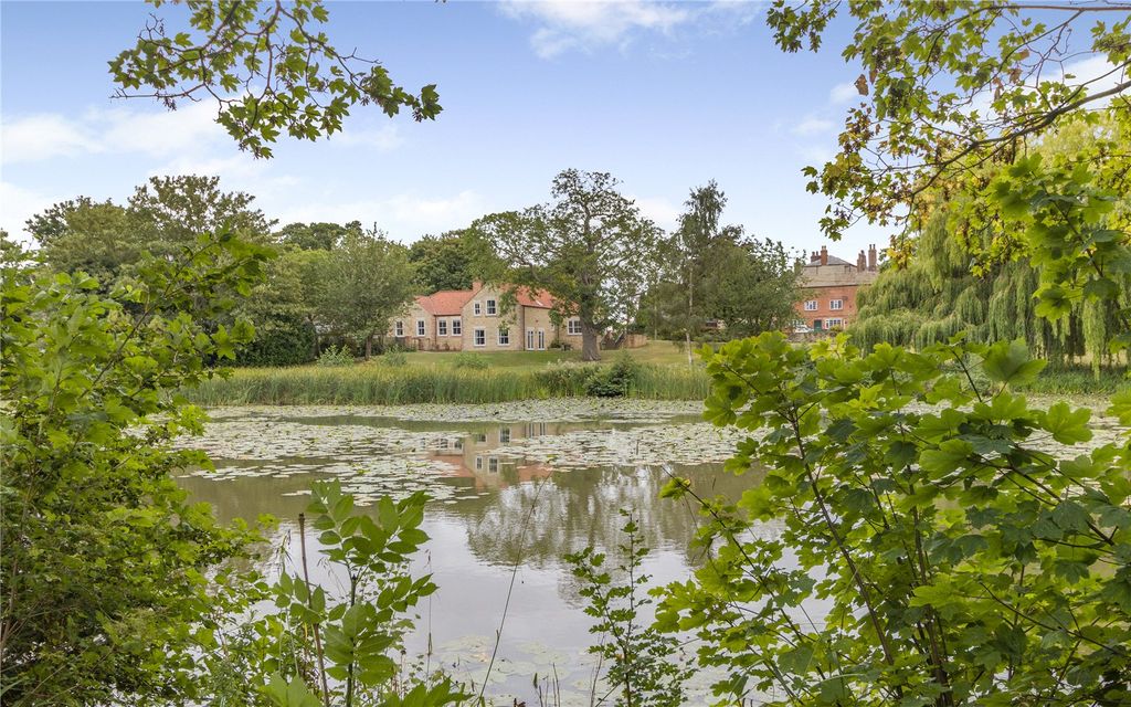 Additional image 4 of 5 bed detached house for saleBlyborough Hall, Blyborough, Gainsborough, Lincolnshire DN21