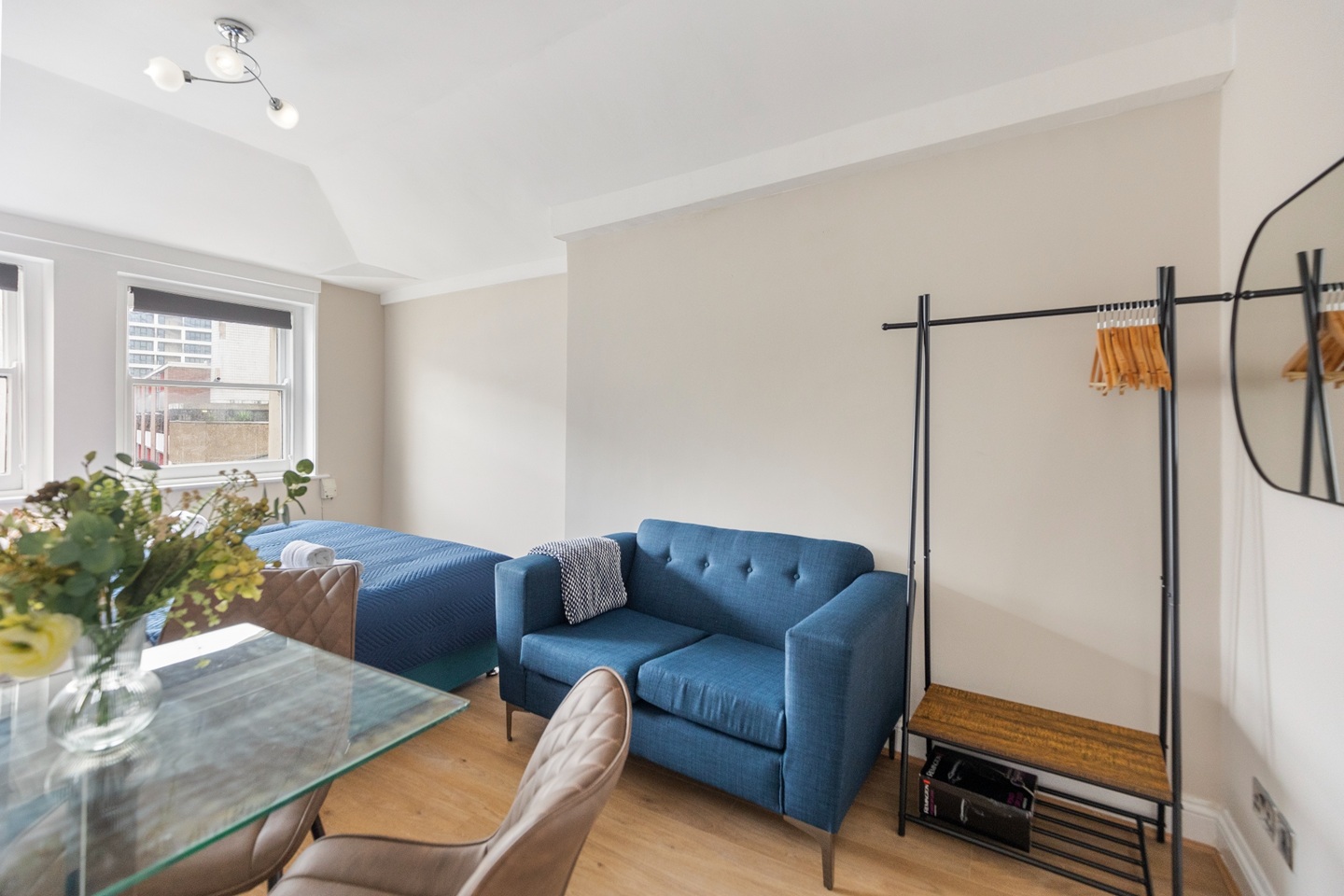Additional image 12 of 2 Bed Flat, Charterhouse Bldgs, EC1M, N1 7GU