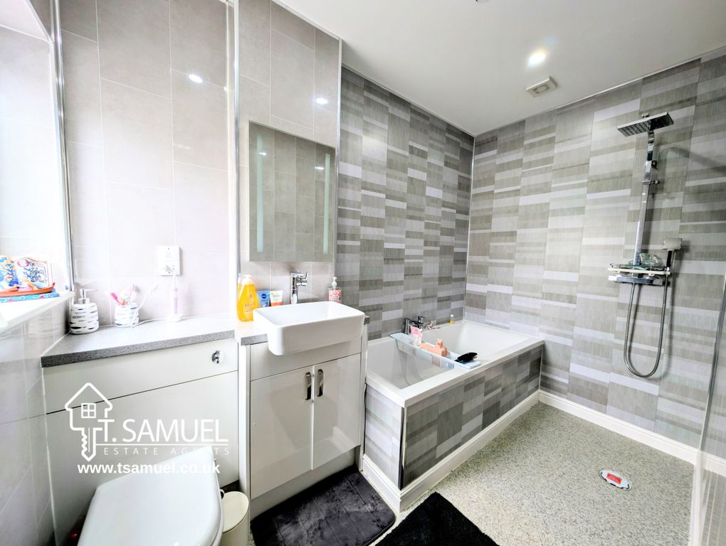 Additional image 49 of 5 bed detached house for saleGolwg Y Mynydd, Llanwonno Road, Mountain Ash CF45
