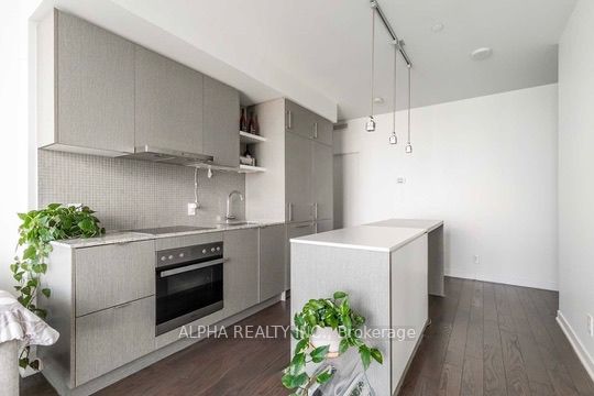 Additional image 6 of 6005-100 Harbour Street, Toronto, ON, M5J 1B7