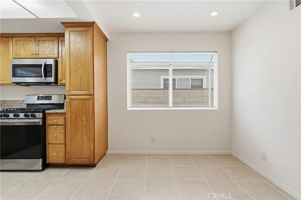 Additional image 54 of 18102 Hatteras St, Tarzana, CA 91356