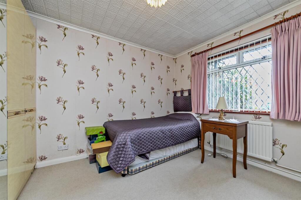 Additional image 11 of Mayflower Road, Park Street, St. Albans