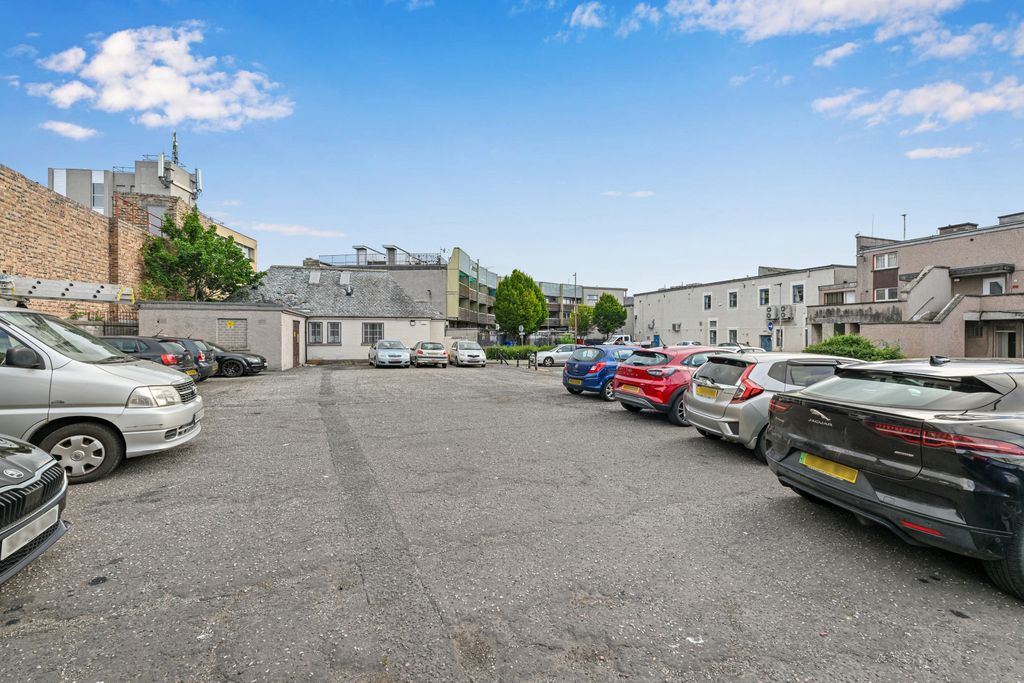 Additional image 21 of 2 bed maisonette for sale13 Eskdaill Street, Dalkeith, Midlothian EH22
