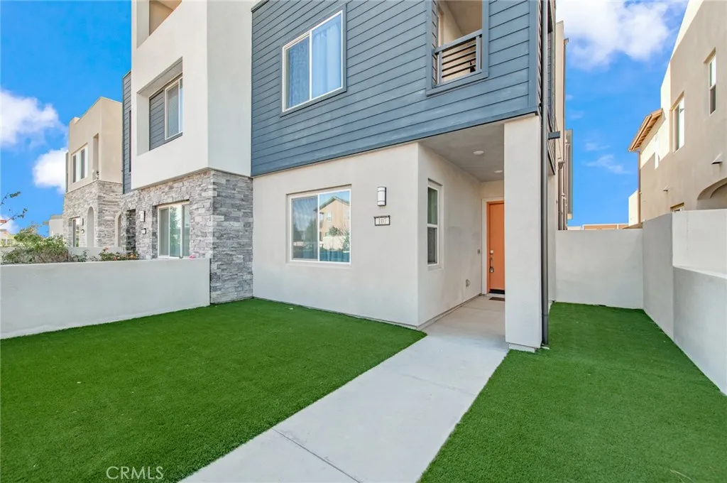 Additional image 2 of 107 Zawn, Irvine, CA 92618