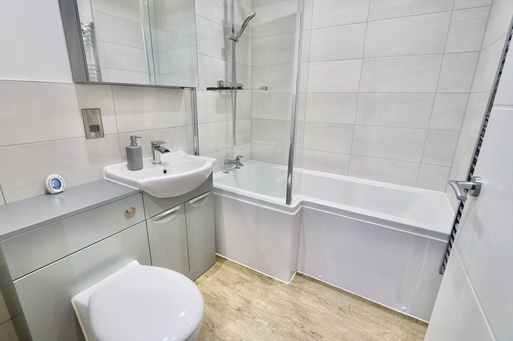 Additional image 13 of 2 bed flat for saleWilliam Street, Gilfach CF81