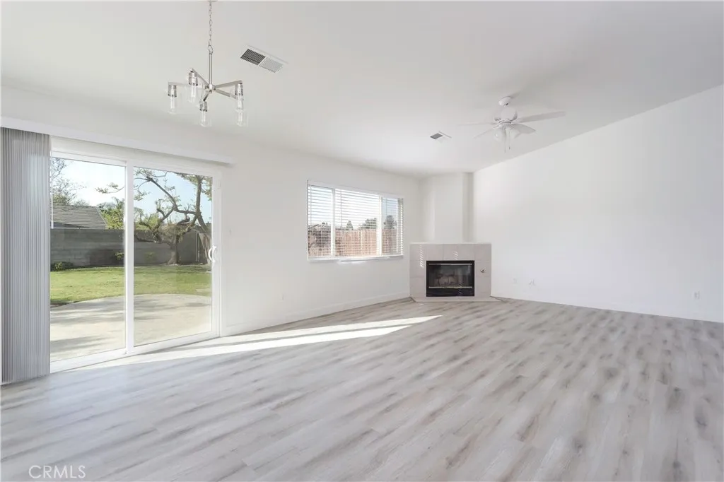 Additional image 4 of 12227 Grand Teton Dr, Bakersfield, CA 93312