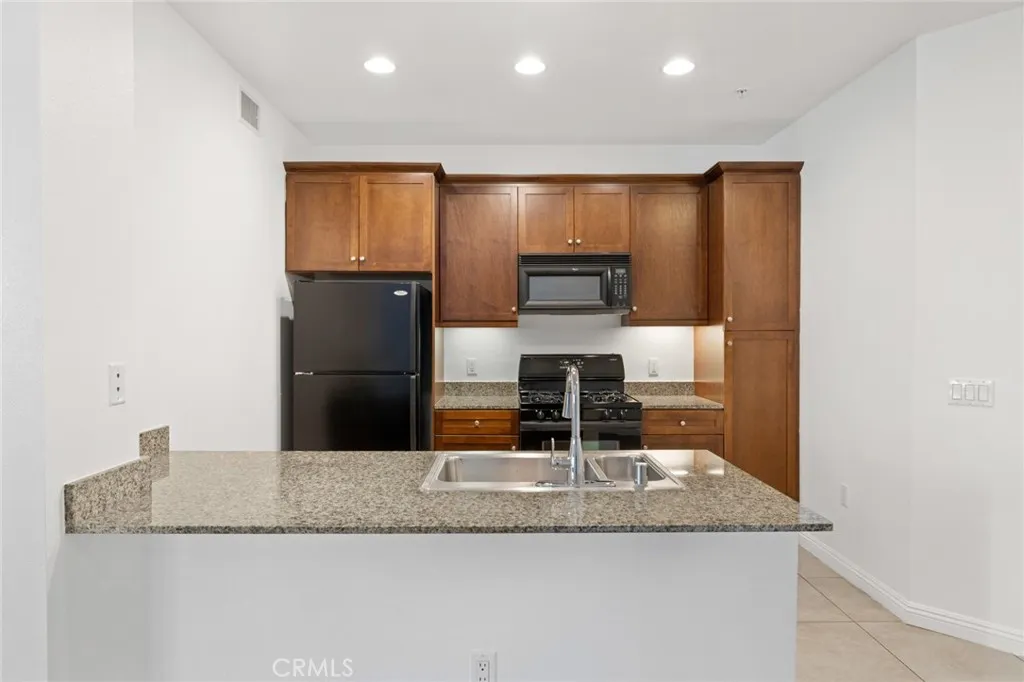 Additional image 3 of 1158 Scholarship, Irvine, CA 92612