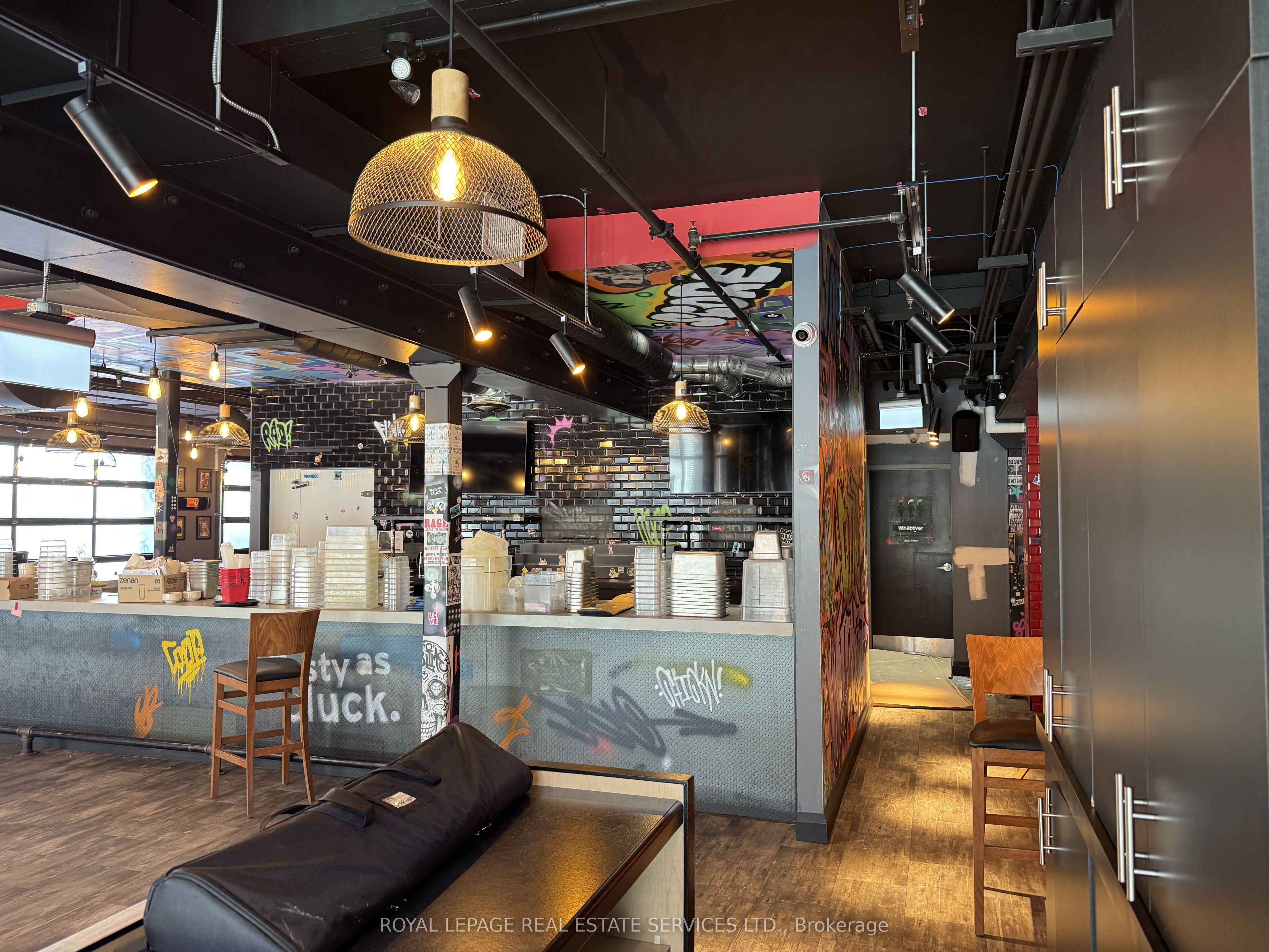 1 Queen Street N, Kitchener, ON, N2H 2G7