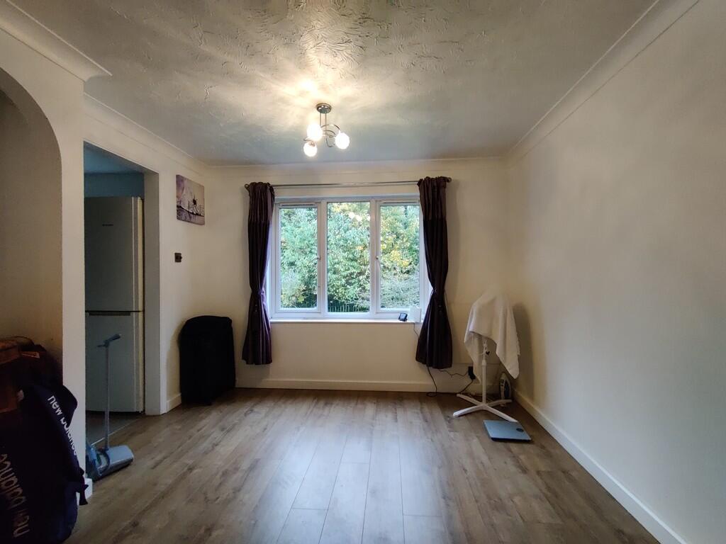Additional image 8 of Tudor Close, Hatfield
