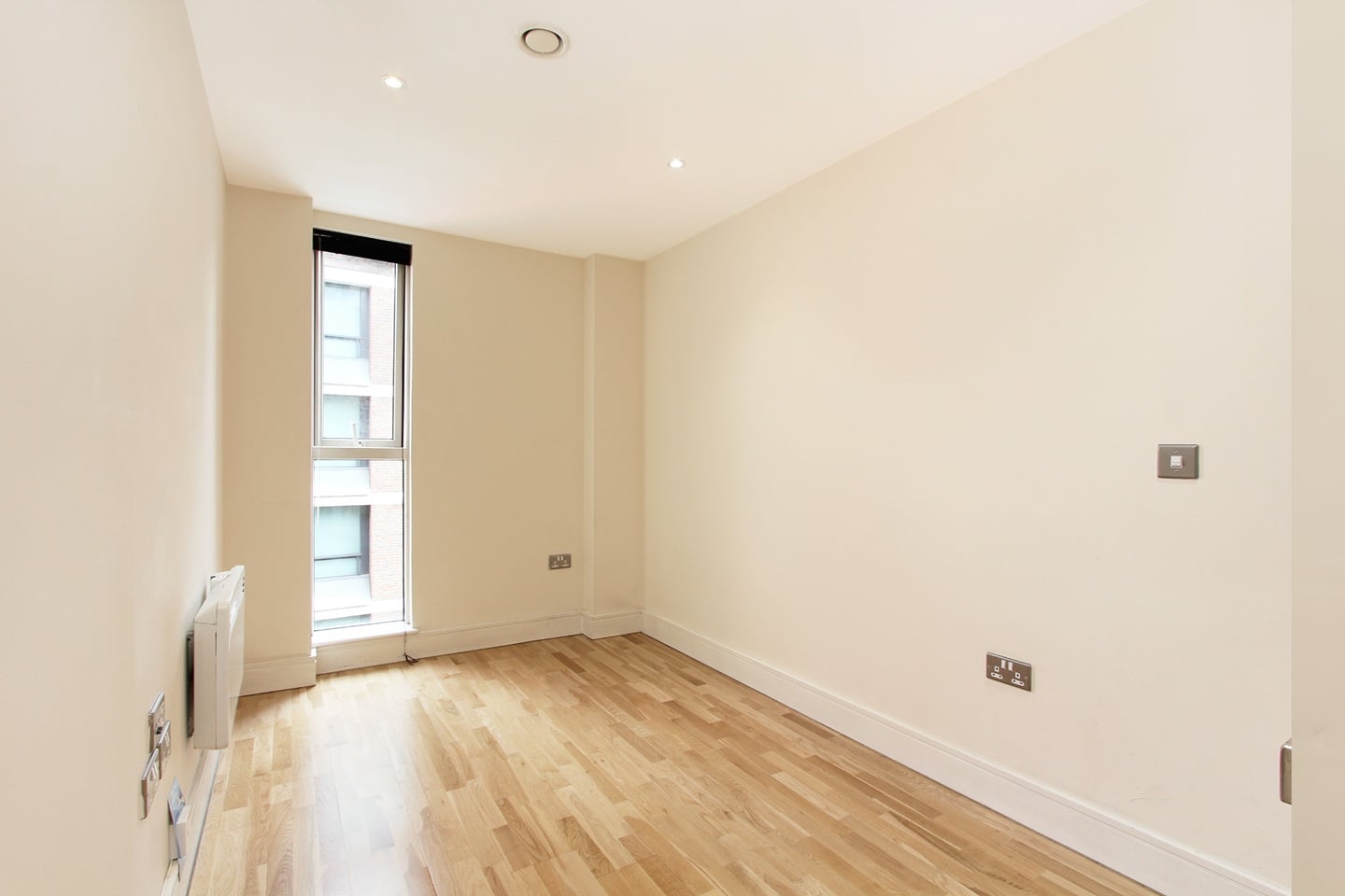 Studio Flat, Great Suffolk Street, SE1, N1 7GU