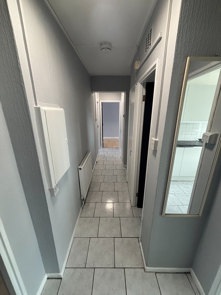 Additional image 10 of 2 Bed Flat, Waltham House, SW9, N1 7GU