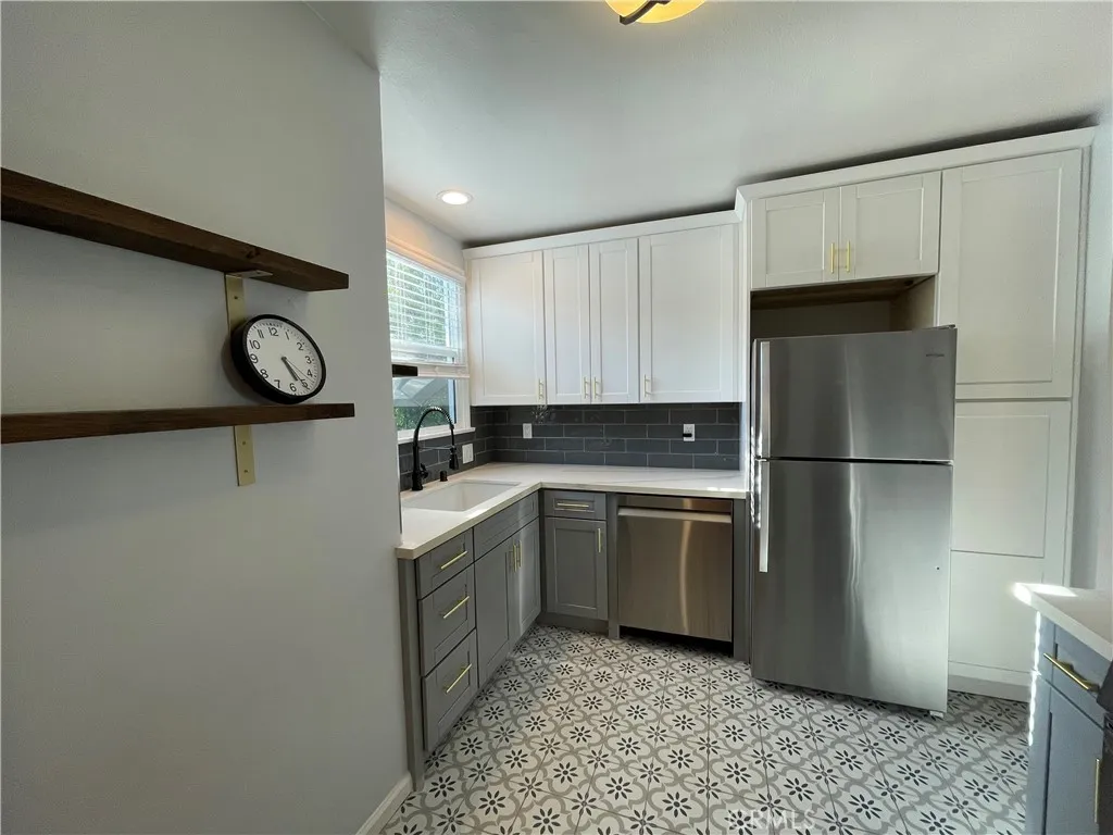 Additional image 5 of 4447 E 14th Street, Long Beach, CA 90804