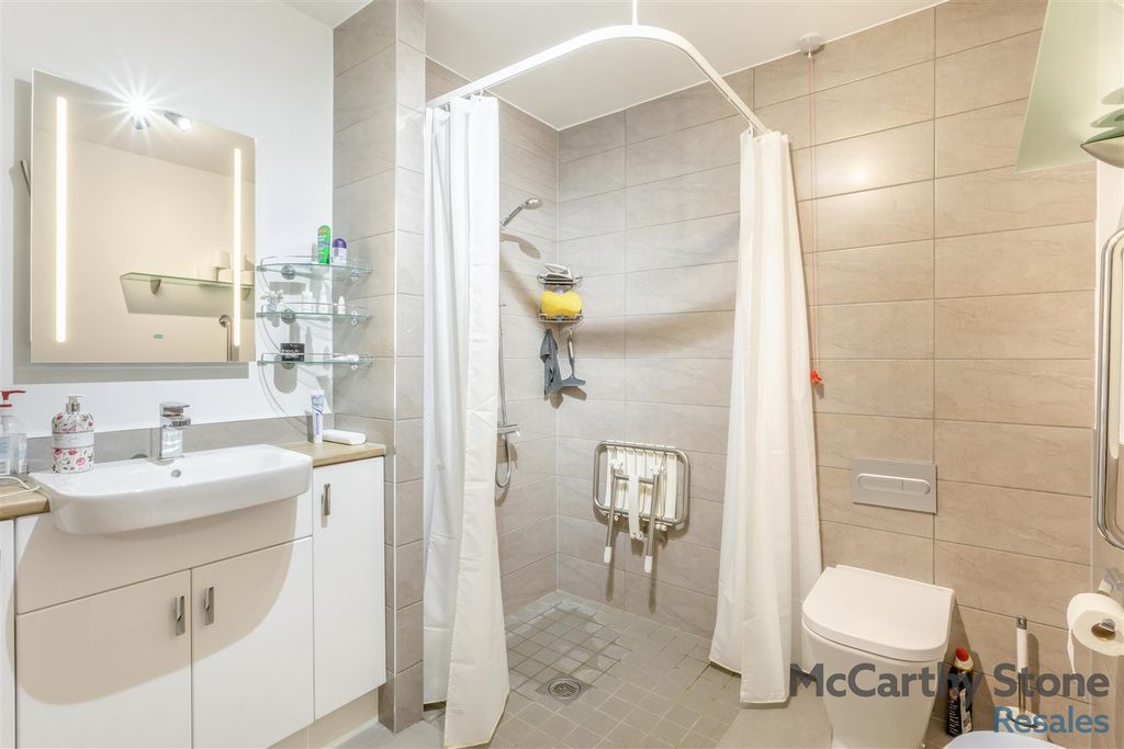 Additional image 13 of 2 bed flat for saleElizabeth Place, Trimbush Way, Market Harborough LE16