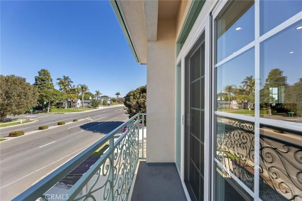 Additional image 35 of 1300 S Helberta Avenue Unit 2, Redondo Beach, CA 90277