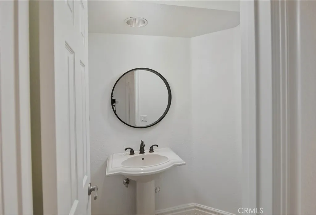 Additional image 31 of 24666 Calle Largo, Calabasas, CA 91302