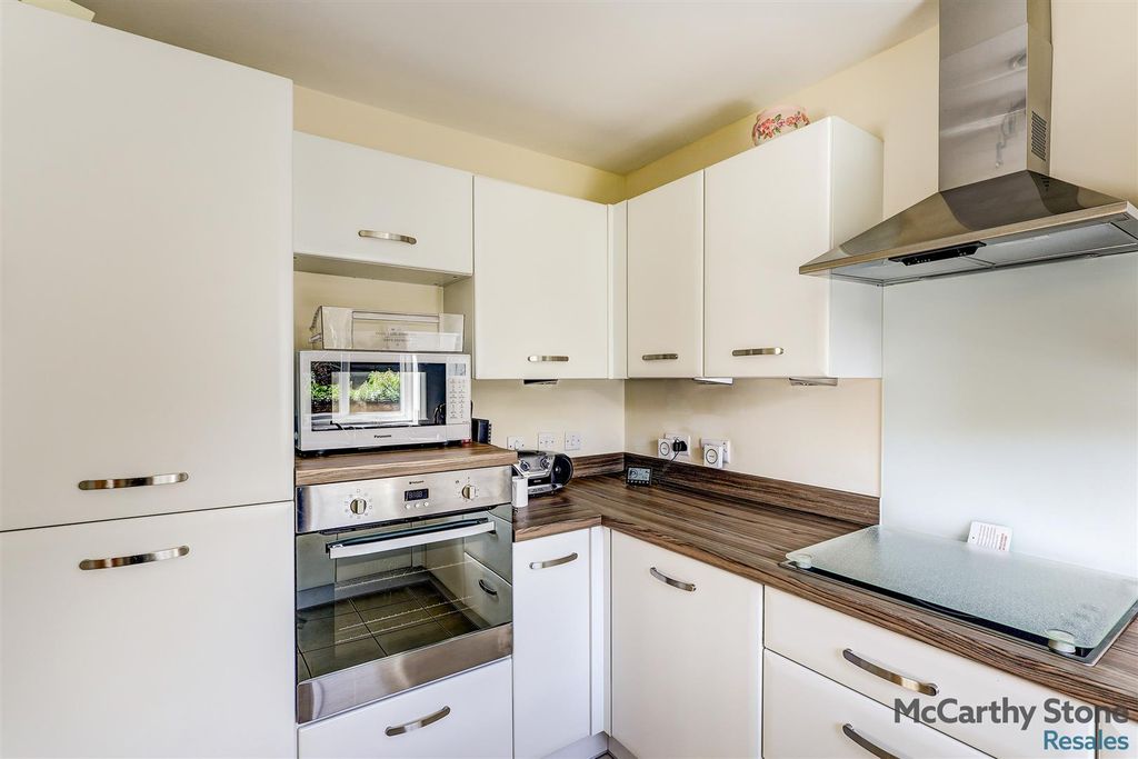 Additional image 7 of 2 bed flat for saleWardington Court, Welford Road, Northampton, Northamptonshire NN2