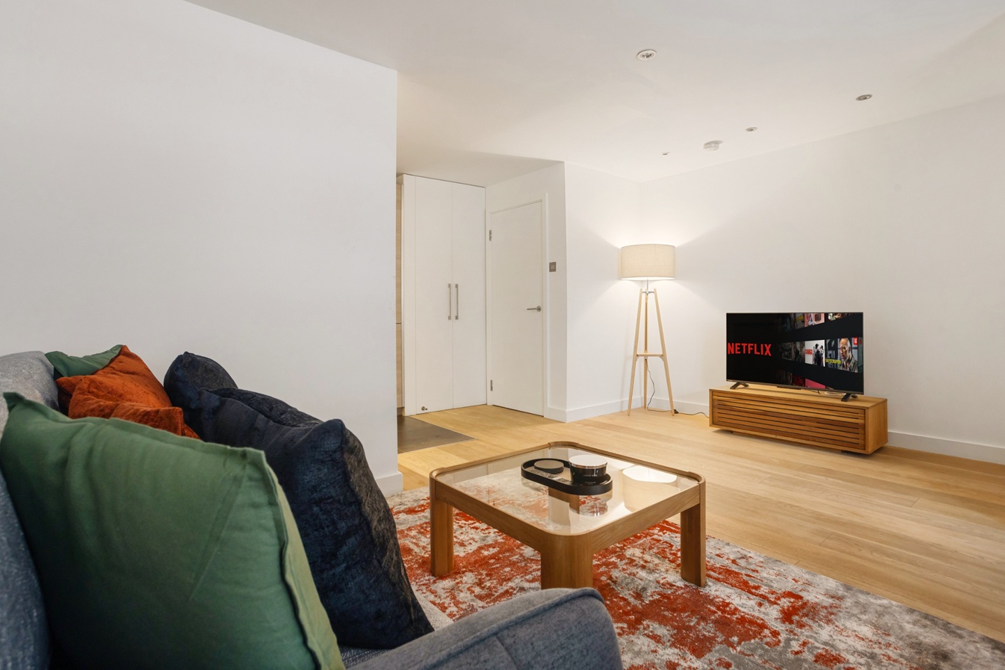Additional image 3 of 1 Bed Flat, Wheler St, E1, N1 7GU
