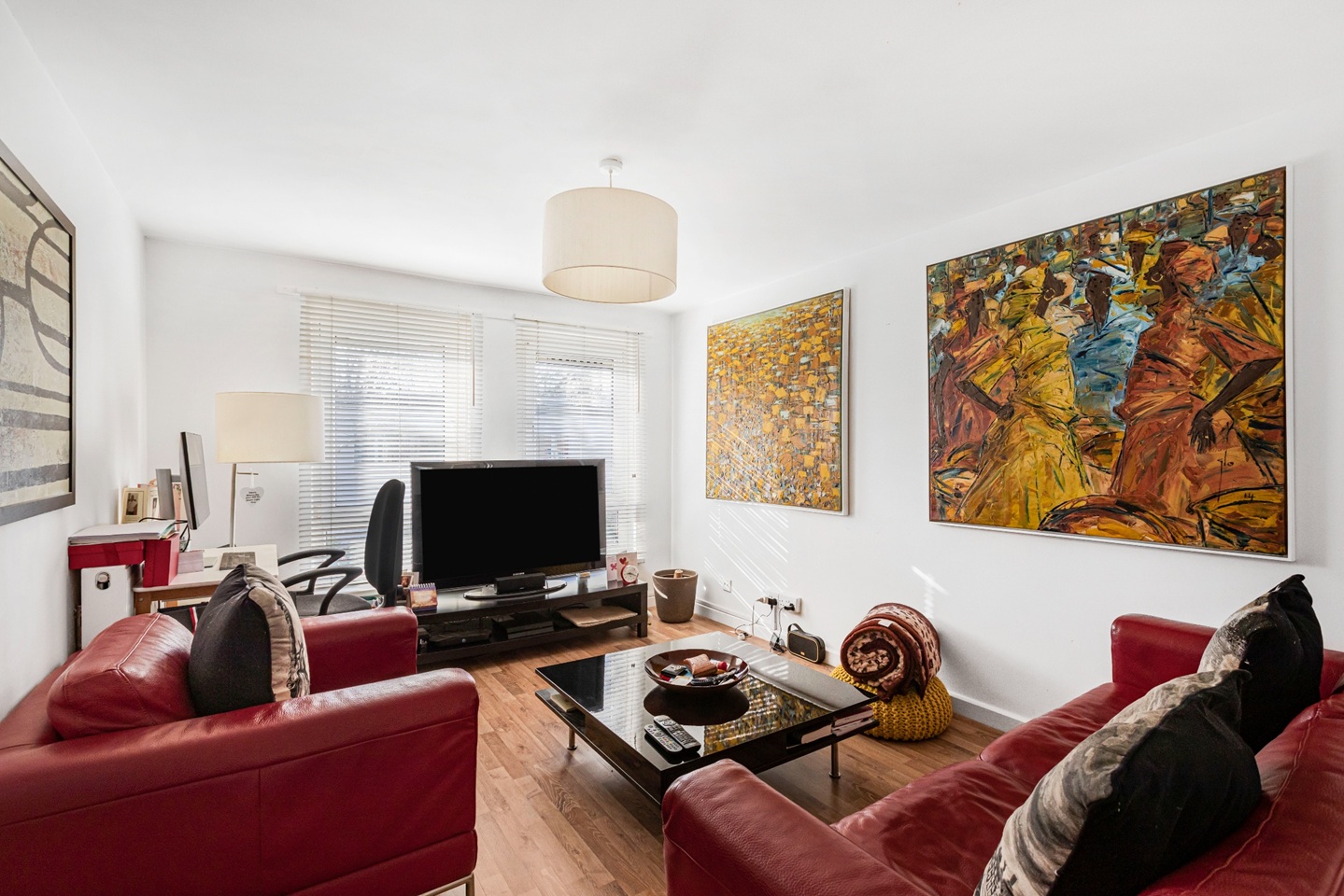 1 Bed Flat, Risinghill St, N1, N1 7GU